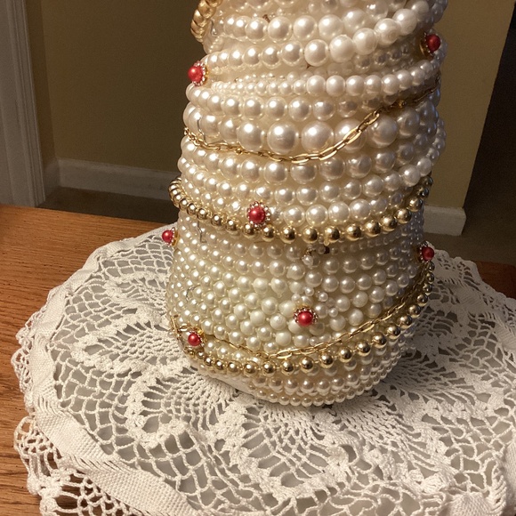 Vintage Pearl tree red highlighted with red pink beads necklaces mantle art - Picture 3 of 10